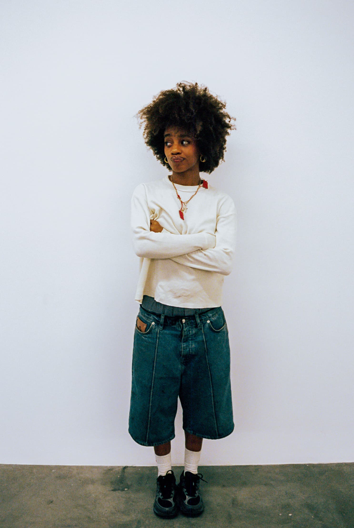 Teoni for artist2artist